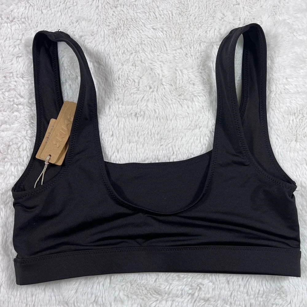 SKIMS Swim Scoop Neck Bikini Top Onyx Black SW-TNK-0743 Women's XS NEW‎